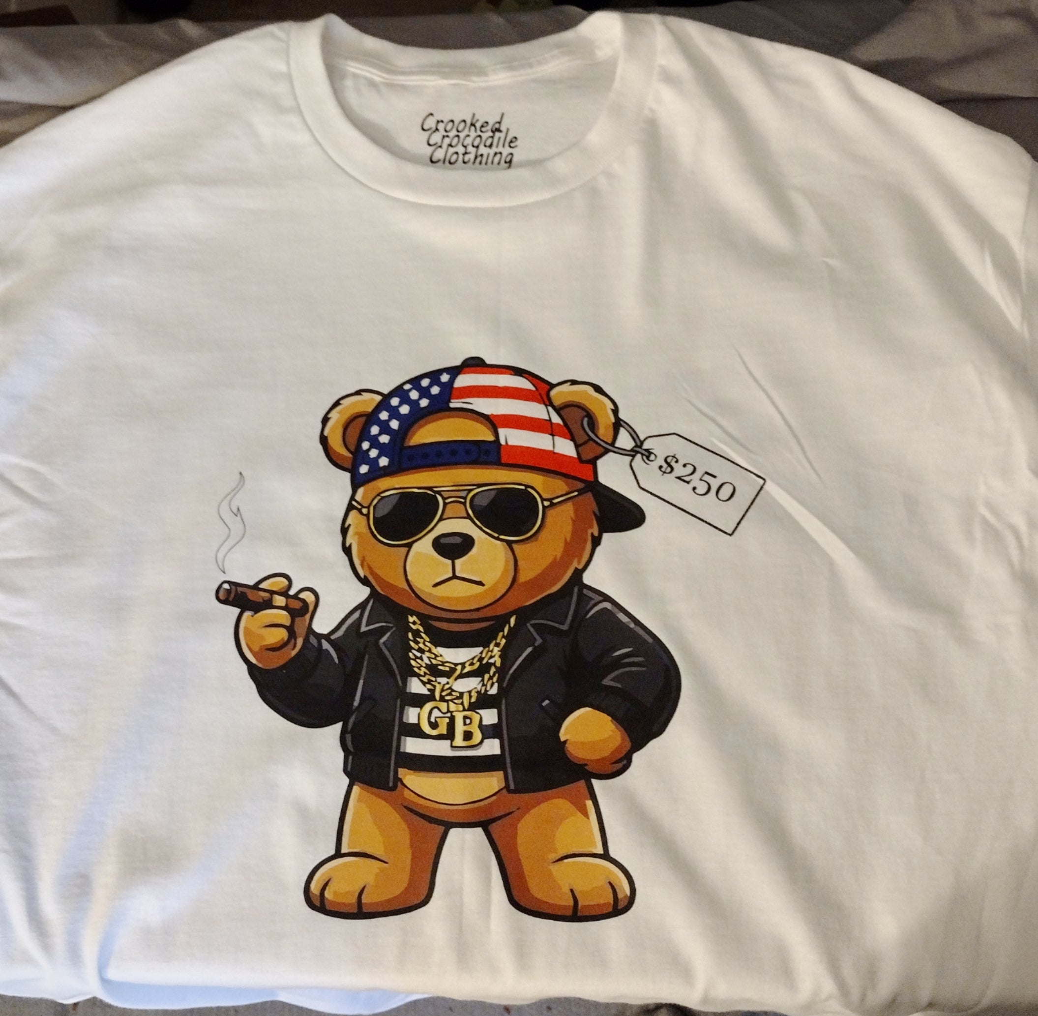 the "TEDDY ROCKS USA" graphic tee
